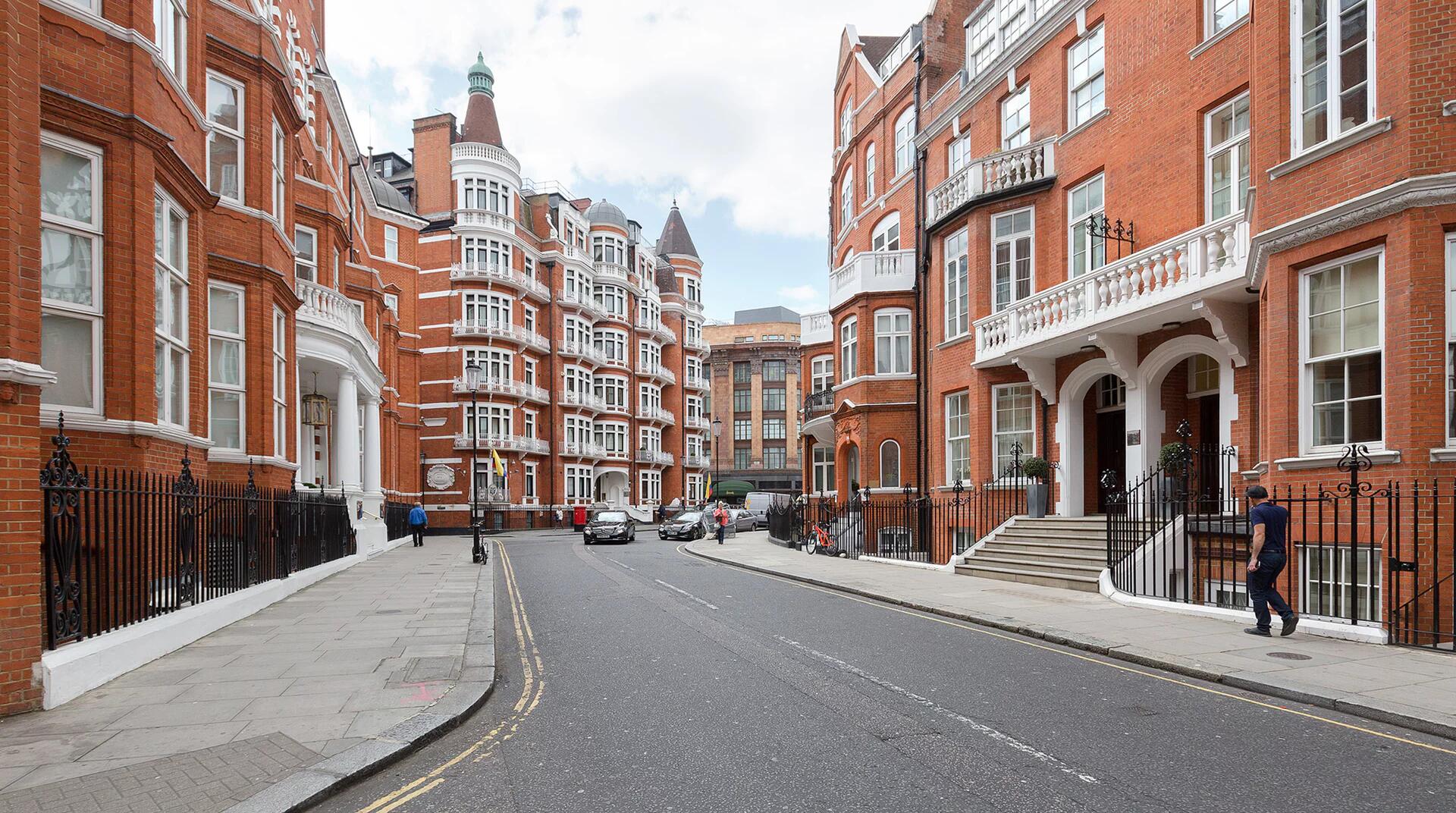 Lovelydays luxury service apartment rental - London - Knightsbridge - Herbert Street - Partner - 1 bedrooms - 1 bathrooms - Exterior - e8412d8ca862 - Lovelydays